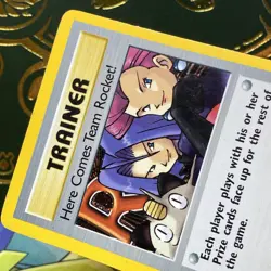 Pokemon Here Comes Team Rocket! Holo Rare Team Rocket 15/82 2000 Wizards LP - Image 3