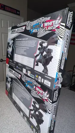 Pokemon Unova Heavy Hitters Collection Box Sealed Scarlet & Violet Black & White - Image 5