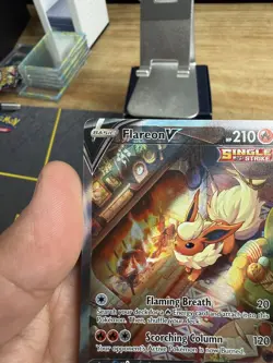 Flareon V SWSH179 SWSH: Sword & Shield Promo Cards Holo - Image 2