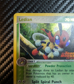 Ledian 23/109 Team Rocket Returns Reverse Holo Vintage 2004 Pokemon LP TCG Rare - Image 2