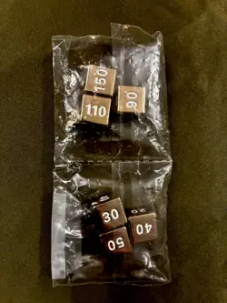 Pokemon - Metal Counter Dice - Ultra Premium Charizard SET OF 6 (Gold) New - Image 1