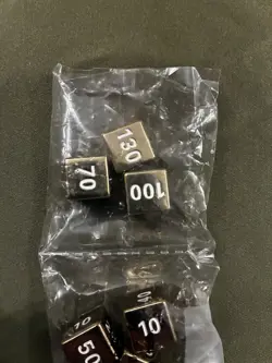 Pokemon - Metal Counter Dice - Ultra Premium Charizard SET OF 6 (Gold) New - Image 2