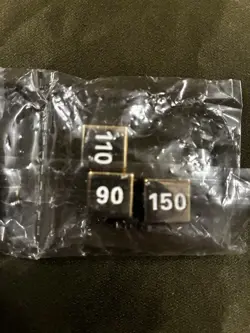 Pokemon - Metal Counter Dice - Ultra Premium Charizard SET OF 6 (Gold) New - Image 4