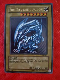2002 Yugioh SDK-001 Blue-Eyes White Dragon Ultra Rare Great Condition See Photos - Image 2