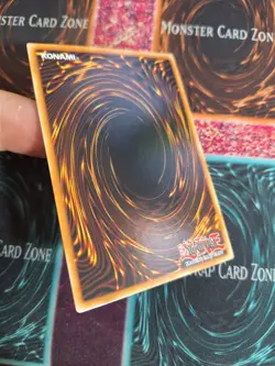 Yu-Gi-Oh! Uria Lord Of Searing Flames SDSA-EN042 Ultra Rare 1st Edition NM - Image 4