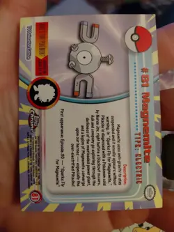 2000 Topps Chrome Pokemon Series 2 #81 Magnemite - Image 2