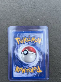 Pokemon Kabuto 1st Edition Fossil 50/62 – French – MP (Small Crease) – Vintage - Image 2