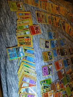 Pokemon Lot Of 400 All Holo and Reverse Holo - Image 4