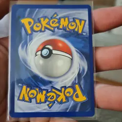 Pokemon TCG Pikachu 1st Edition Base Set Shadowless Red Cheeks 058/102 1999 - Image 2