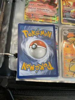 Radiant Charizard 011/078 Pokemon GO Holo - Image 2