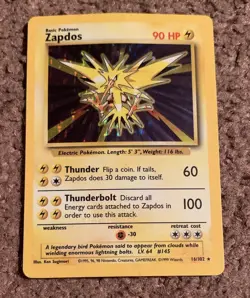 Zapdos 16/102 Holo Pokemon Base Set RARE - Image 1