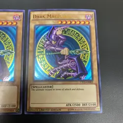 Yugioh - Dark Magician CT13-EN003 2016 Limited Edition ULTRA VLP/NM X2 SDY ART - Image 3