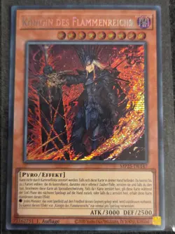 *German* Yugioh! Queen of the Blazing Domain MP25-EN147 Prismatic Secret Rare - Image 1
