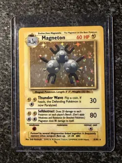 Pokemon TCG Magneton Base Set Holo Unlimited Rare Card 9/102 - Image 1