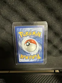 Raikou 050/185 Swsh04: Vivid Voltage Amazing Rare Holo - Pokemon TCG Card [NM] - Image 2