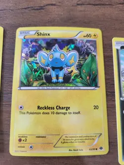 17 Pokemon Cards Lot Nice! - Image 3
