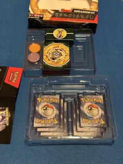 POKEMON LIGA KAMPFDECK *NUOVO MA APERTO* CREDO SIANO GERMANIA - Image 2