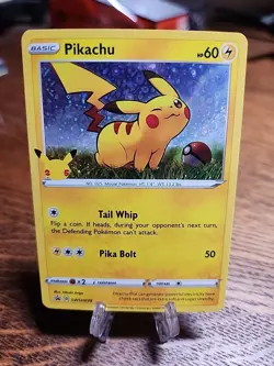 Pikachu SWSH039 Holo Black Star Promo 2020 NM Pokemon TCG - Image 1