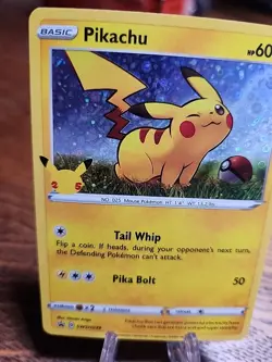 Pikachu SWSH039 Holo Black Star Promo 2020 NM Pokemon TCG - Image 2