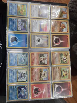 Pokemon Binder Collection Of Vintage WOTC Era Cards, rares - Image 5
