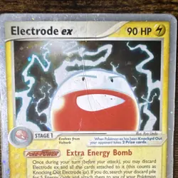 Pokemon TCG Electrode ex EX FireRed & LeafGreen Ultra Rare 107/112 Holo 90 HP - Image 4