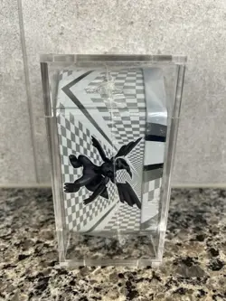 2011 Pokemon Black & White Zekrom Tin W/ Acrylic Case Sealed - Image 2