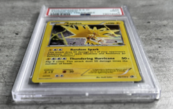 Pokemon Card Zapdos Holo Rare PSA 9 Mint, Legendary Treasures 46/113, 2013 - Image 3