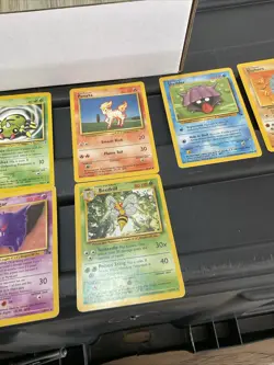 400 Plus Pokemon Card ALL VTG Lot Cards 1999 Base Set Neo Fossil Jungle 2 - Image 3
