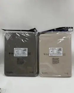 Magic the Gathering Final Fantasy Cloud And Sephiroth Ultra Pro 9-Pocket Binders - Image 2