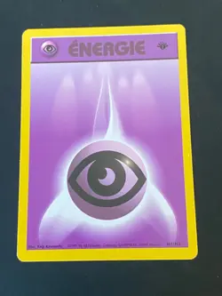 CARTE POKEMON ENERGIE PSY 101/102 EDITION 1 FR SET DE BASE COMMUNE - TBE - Image 1