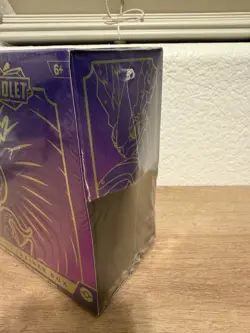 Pokemon Scarlet & Violet Base ETB Elite Trainer Box Purple Moraidon Brand New! - Image 2