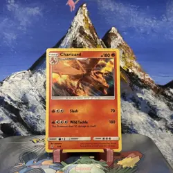 Charizard - 5/18 Pokemon Detective Pikachu - Holo NM 🔥 - Image 1
