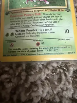 1999 Pokemon Venomoth Holo Rare 1st Edition Jungle 13/64 Card - Image 3