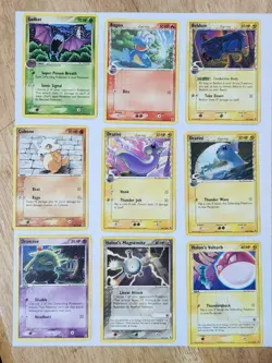 Pokemon EX DELTA SPECIES NON-HOLO -- 28 NICE CONDITION CARDS - Image 1