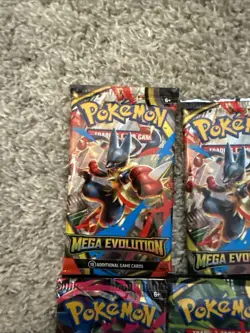 Pokemon - 2 Mega Evolution Booster Packs & 2 Phantasmal Flames Booster Packs - Image 2