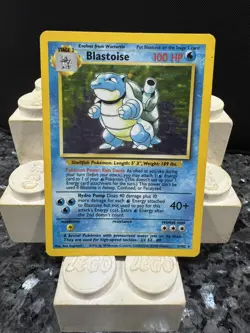 Blastoise 002/102 Base Set Holo Pokemon WOTC MP - Image 1