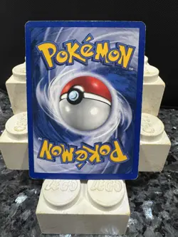 Blastoise 002/102 Base Set Holo Pokemon WOTC MP - Image 2