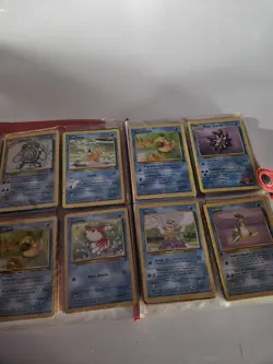 Wizards of the Coast Vintage Pokemon TCG Card Lot Gym Heroes Base Binder - Image 4