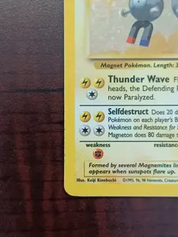 Pokemon TCG Magneton Base Set 9/102 Holo Unlimited Holo Rare - Image 4