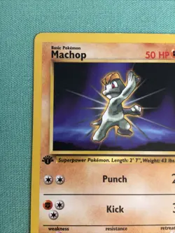 Machop 59/82 1st Edition Team Rocket Non-Holo Pokemon Card - Image 3