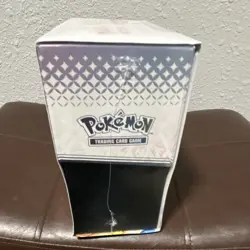 Pokemon Scarlet & Violet Prismatic Evolutions Elite Trainer Box Eevee 2024 - Image 2
