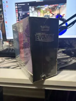 Pokemon - Evolving Skies Pokemon Center SEALED ETB Elite Trainer Box - Image 2