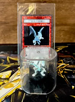 YU-GI-OH! BLUE EYES WHITE DRAGON | DDM Card + Figure Factory Sealed 🎁 - Image 1