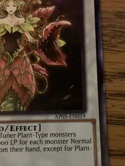 Queen of Thorns Common AP05-EN019 Astral Pack 5 Unlimited - Image 2