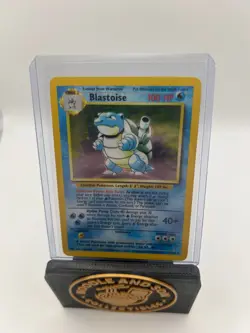 Base Set Pokemon TCG Blastoise holo - Image 1