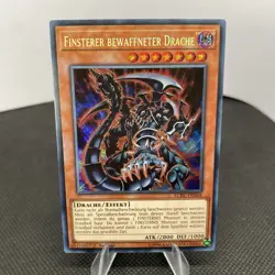 Yugioh Finsterer Bewaffneter Drache LCKC-DE068 1. Auflage Secret Rare Near Mint - Image 3