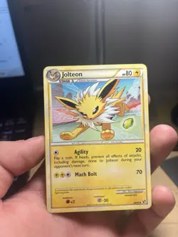 Jolteon Undaunted 28/90 MP-LP Pokemon Card - Image 1