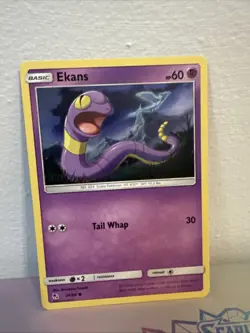 26/68 Ekans - Hidden Fates - Common Pokemon TCG Card - Image 1