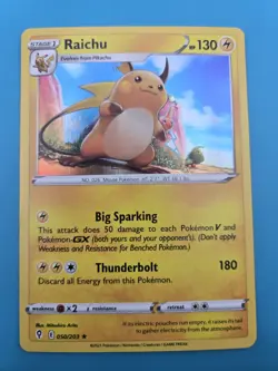 Raichu 50/203 Evolving Skies Holo Rare Pokemon Card Pokemon NM/LP - Image 1