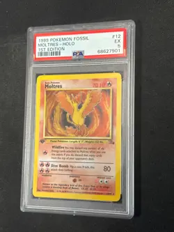 1999 Pokemon Fossil Moltres Holo 1st Edition PSA 5 #12 - Image 1